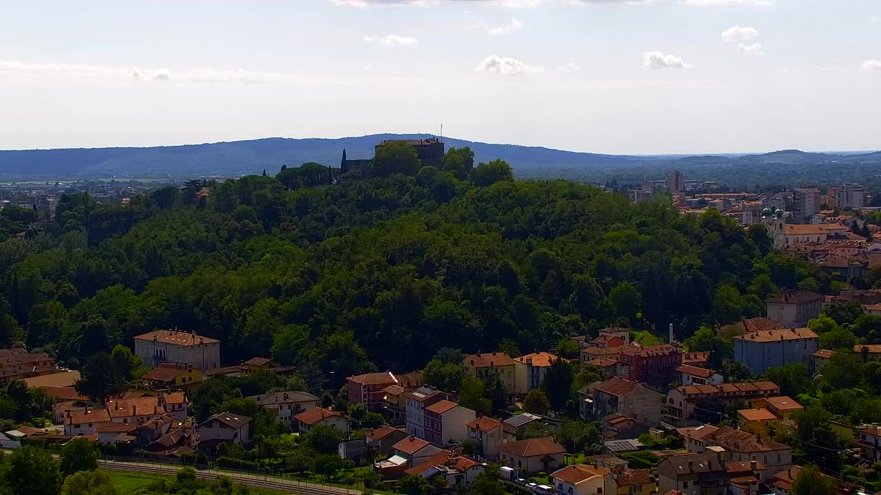 Nova Gorica e Gorizia: Panorama Mozzafiato dal Convento Francescano di Castagnevizza