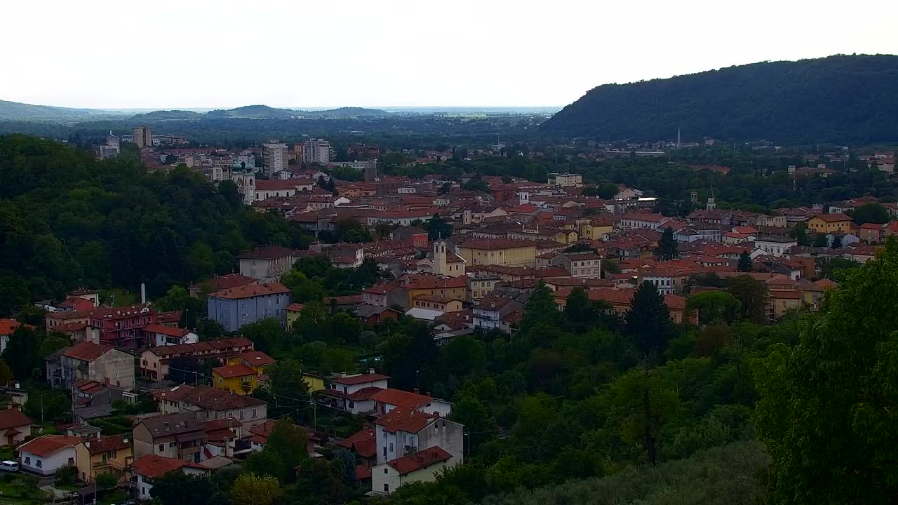 Nova Gorica et Gorizia : Vue Imprenable depuis le Monastère Franciscain de Kostanjevica
