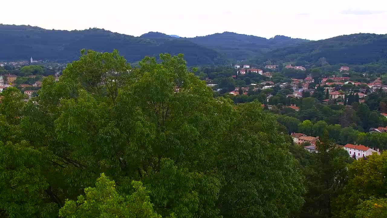 Nova Gorica et Gorizia : Vue Imprenable depuis le Monastère Franciscain de Kostanjevica