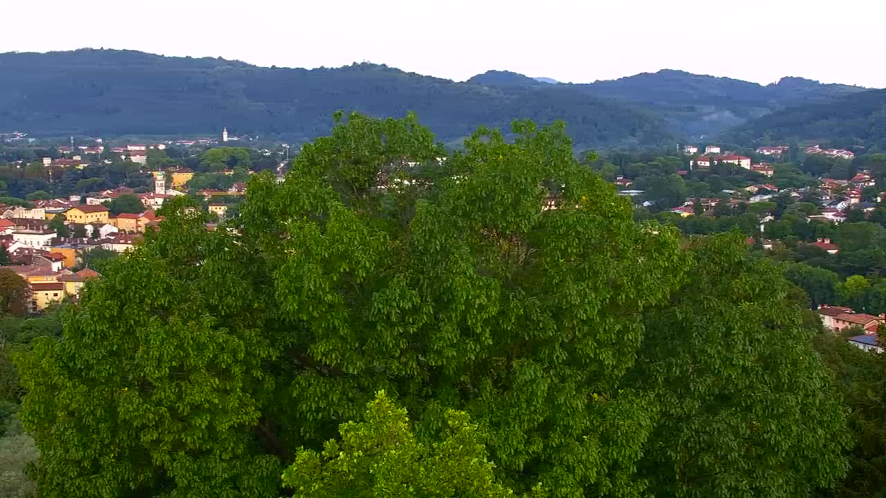 Nova Gorica y Gorizia: Impresionantes Vistas desde el Monasterio Franciscano de Kostanjevica