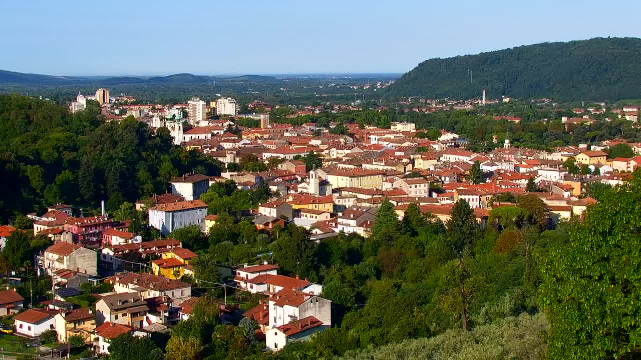 Nova Gorica und Görz: Atemberaubende Aussicht vom Franziskanerkloster Kostanjevica