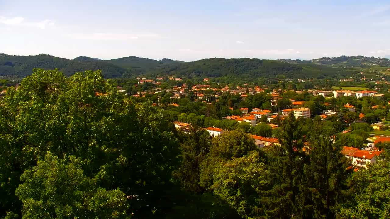 Nova Gorica e Gorizia: Panorama Mozzafiato dal Convento Francescano di Castagnevizza