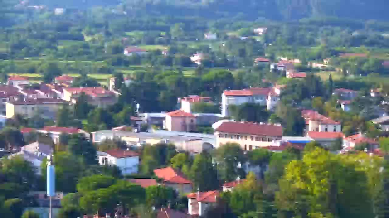 Nova Gorica e Gorizia: Panorama Mozzafiato dal Convento Francescano di Castagnevizza