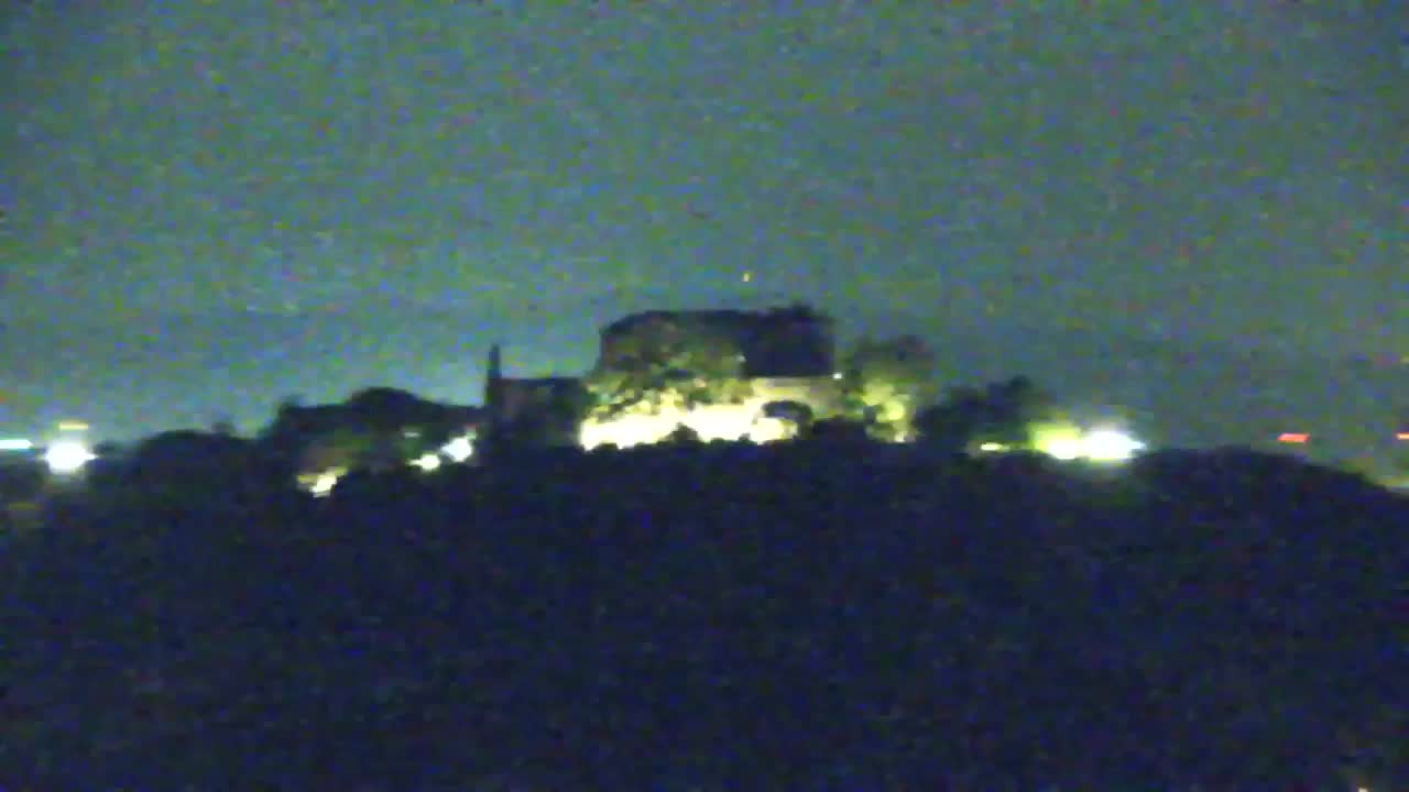 Nova Gorica e Gorizia: Panorama Mozzafiato dal Convento Francescano di Castagnevizza