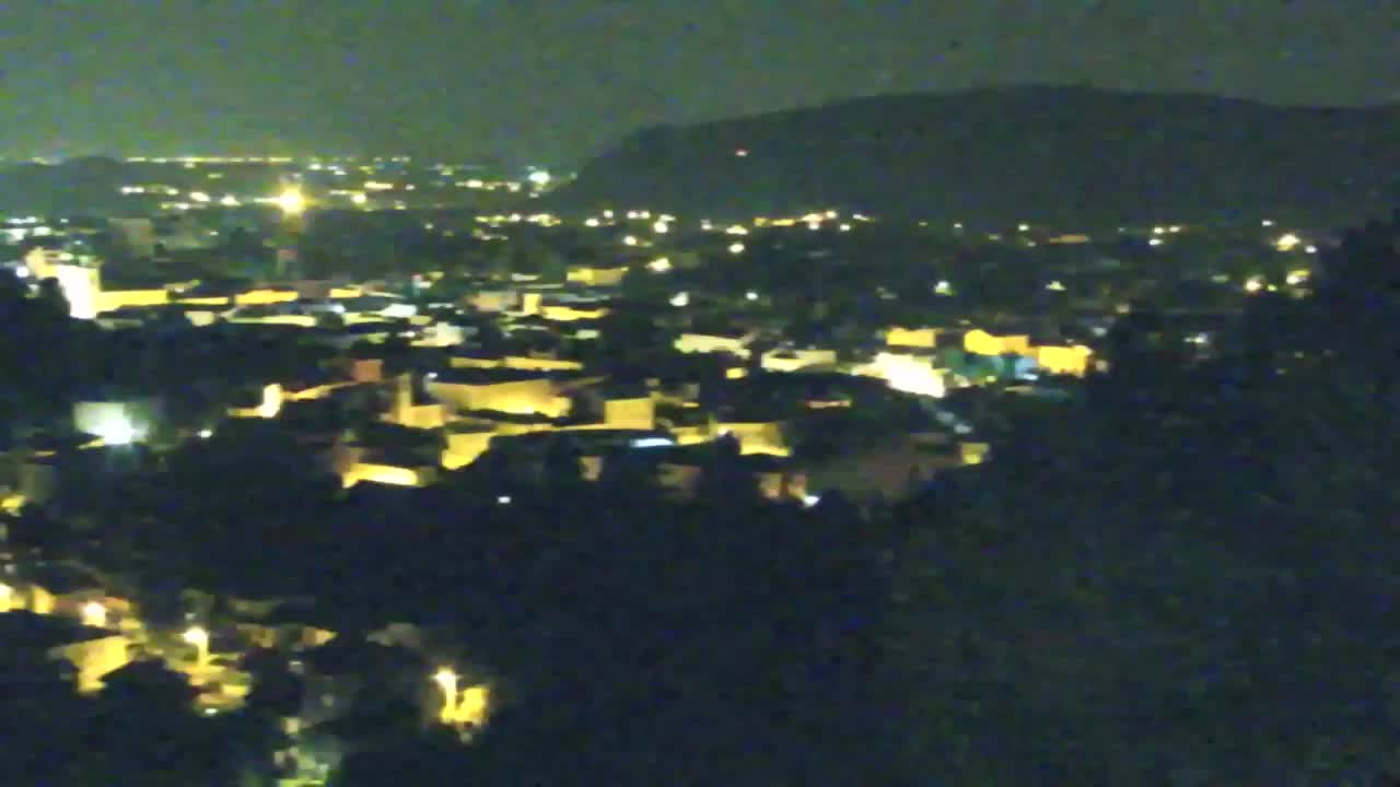 Nova Gorica i Gorica: Prekrasan Pogled iz Franjevačkog Samostana Kostanjevica