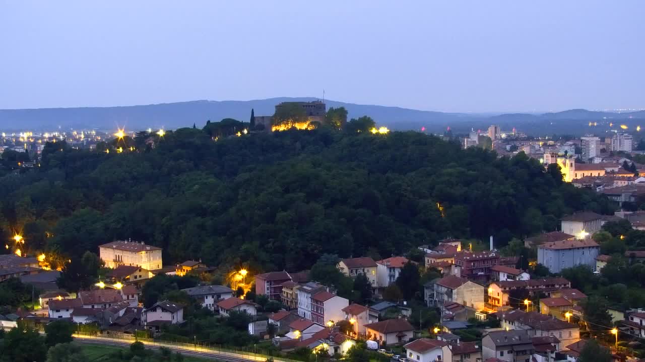 Nova Gorica und Görz: Atemberaubende Aussicht vom Franziskanerkloster Kostanjevica