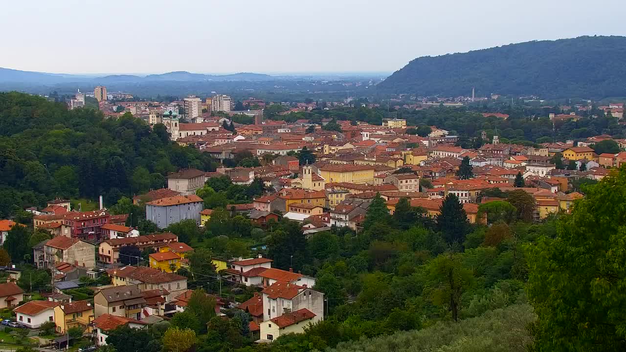 Nova Gorica i Gorica: Prekrasan Pogled iz Franjevačkog Samostana Kostanjevica