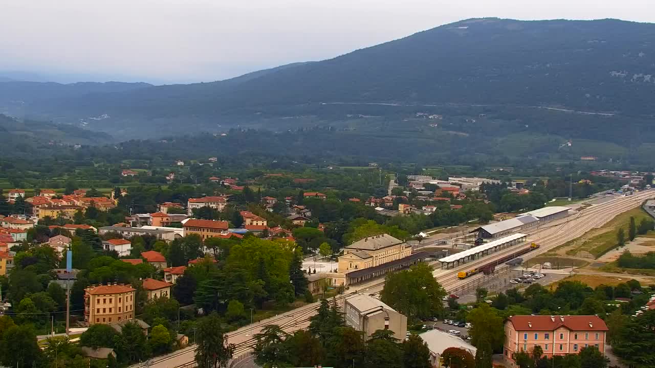Nova Gorica y Gorizia: Impresionantes Vistas desde el Monasterio Franciscano de Kostanjevica