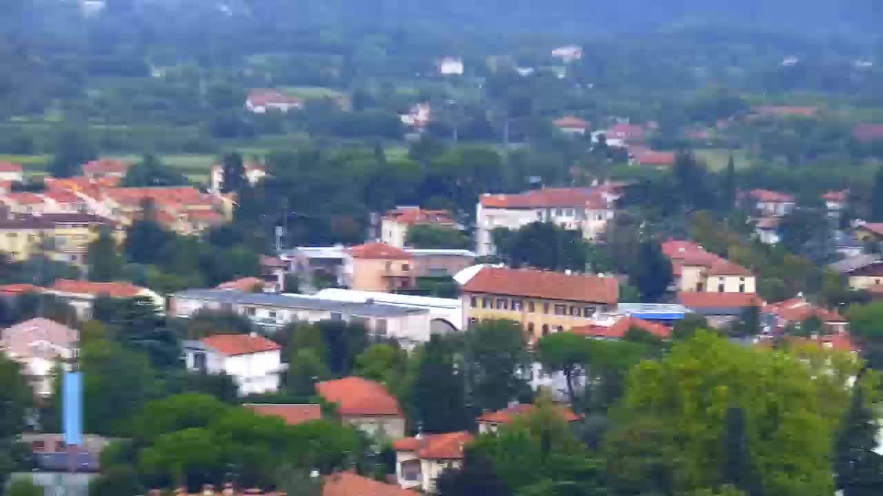 Nova Gorica e Gorizia: Panorama Mozzafiato dal Convento Francescano di Castagnevizza