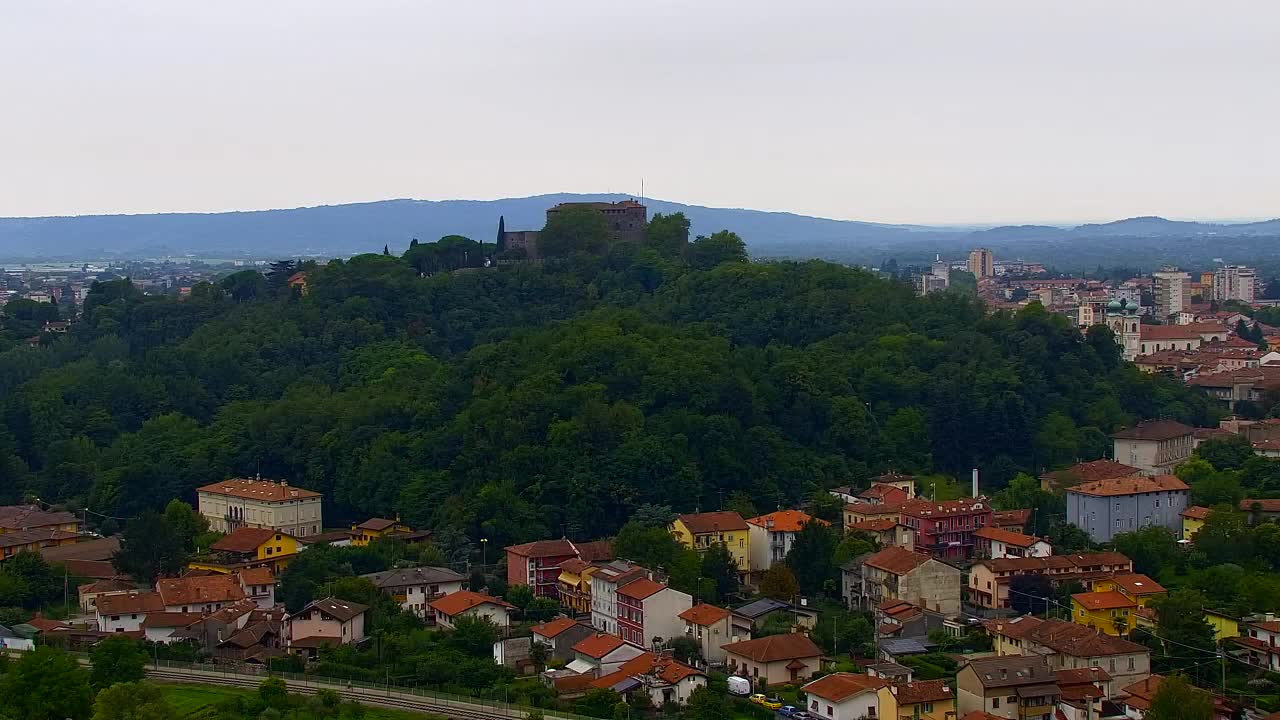 Nova Gorica y Gorizia: Impresionantes Vistas desde el Monasterio Franciscano de Kostanjevica
