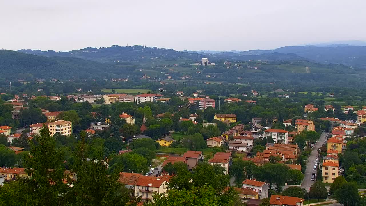 Nova Gorica in Gorica: Čudovit Razgled iz Frančiškanskega Samostana Kostanjevica