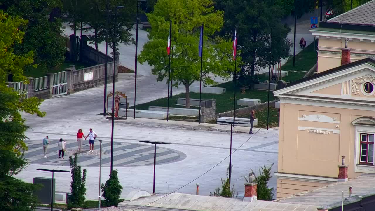 Nova Gorica i Gorica: Prekrasan Pogled iz Franjevačkog Samostana Kostanjevica