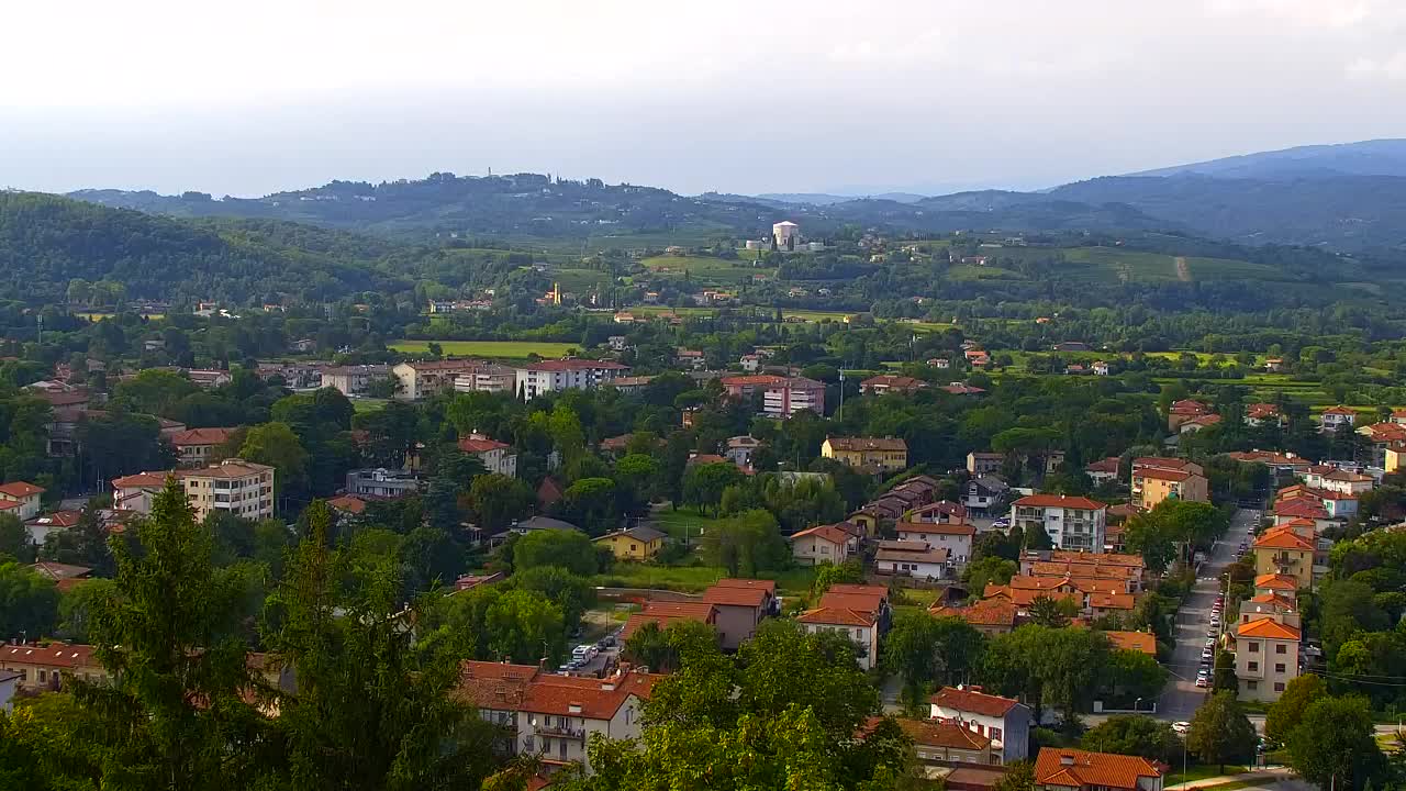 Nova Gorica y Gorizia: Impresionantes Vistas desde el Monasterio Franciscano de Kostanjevica