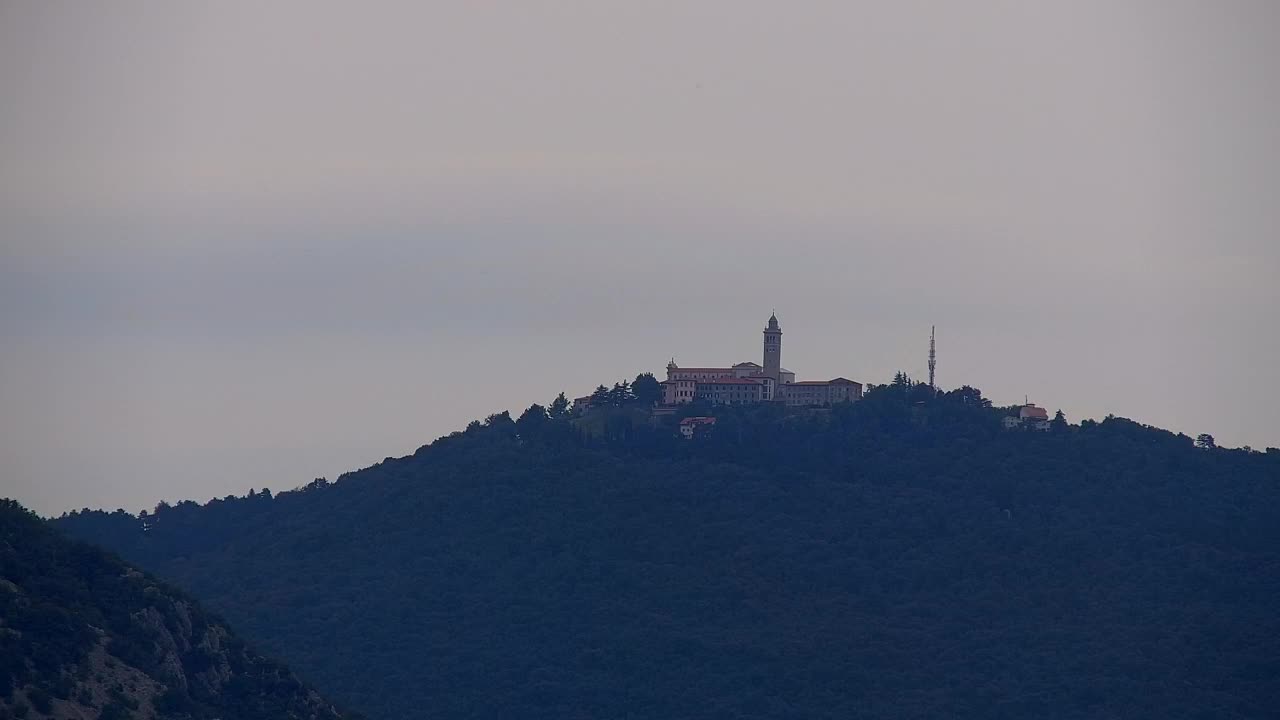 Nova Gorica in Gorica: Čudovit Razgled iz Frančiškanskega Samostana Kostanjevica