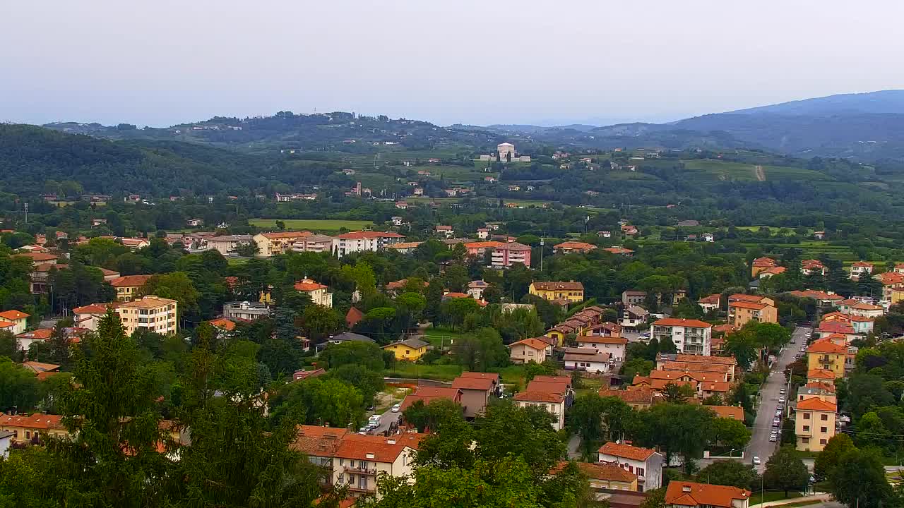 Nova Gorica in Gorica: Čudovit Razgled iz Frančiškanskega Samostana Kostanjevica