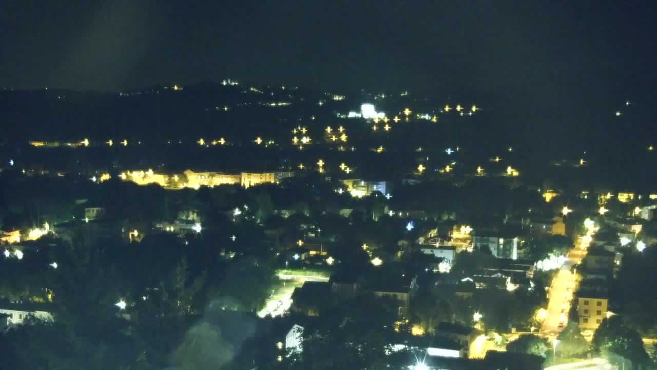 Nova Gorica e Gorizia: Panorama Mozzafiato dal Convento Francescano di Castagnevizza