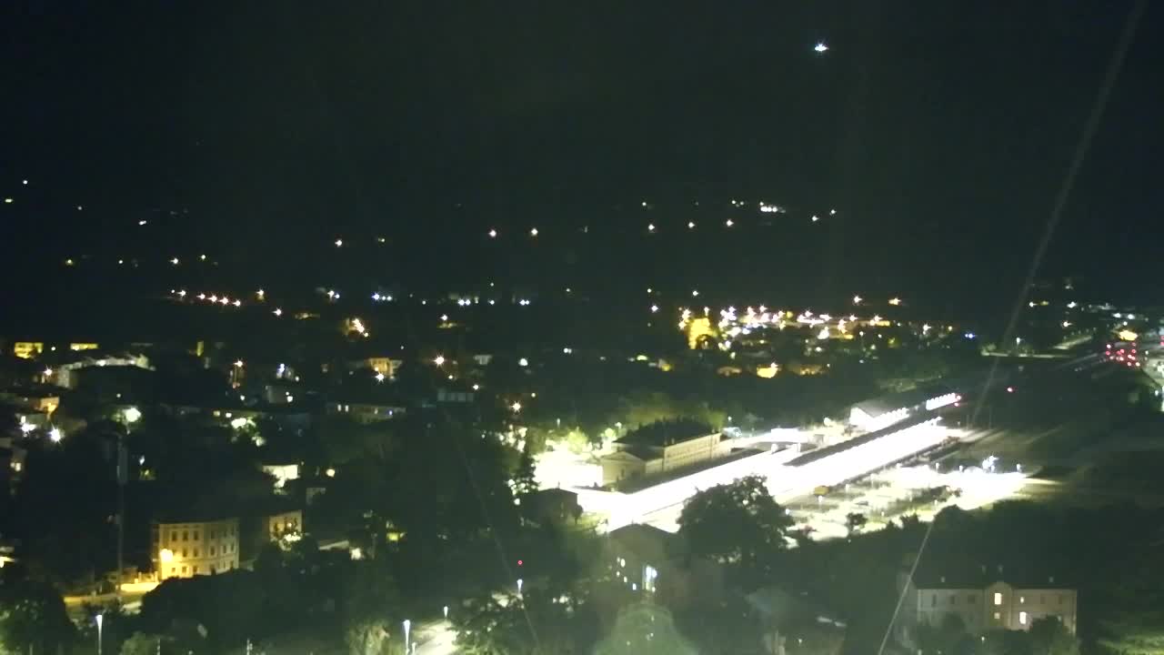 Nova Gorica e Gorizia: Panorama Mozzafiato dal Convento Francescano di Castagnevizza
