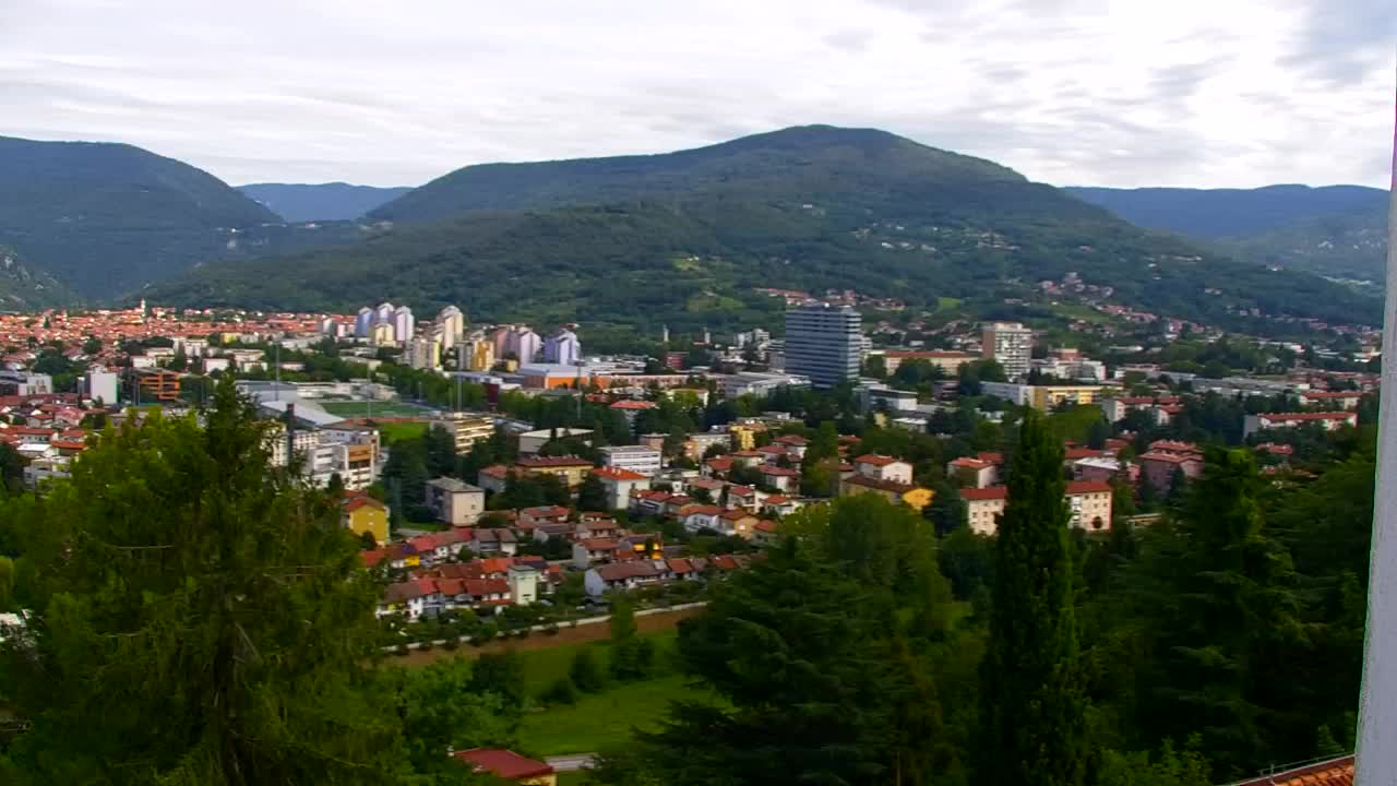 Nova Gorica in Gorica: Čudovit Razgled iz Frančiškanskega Samostana Kostanjevica