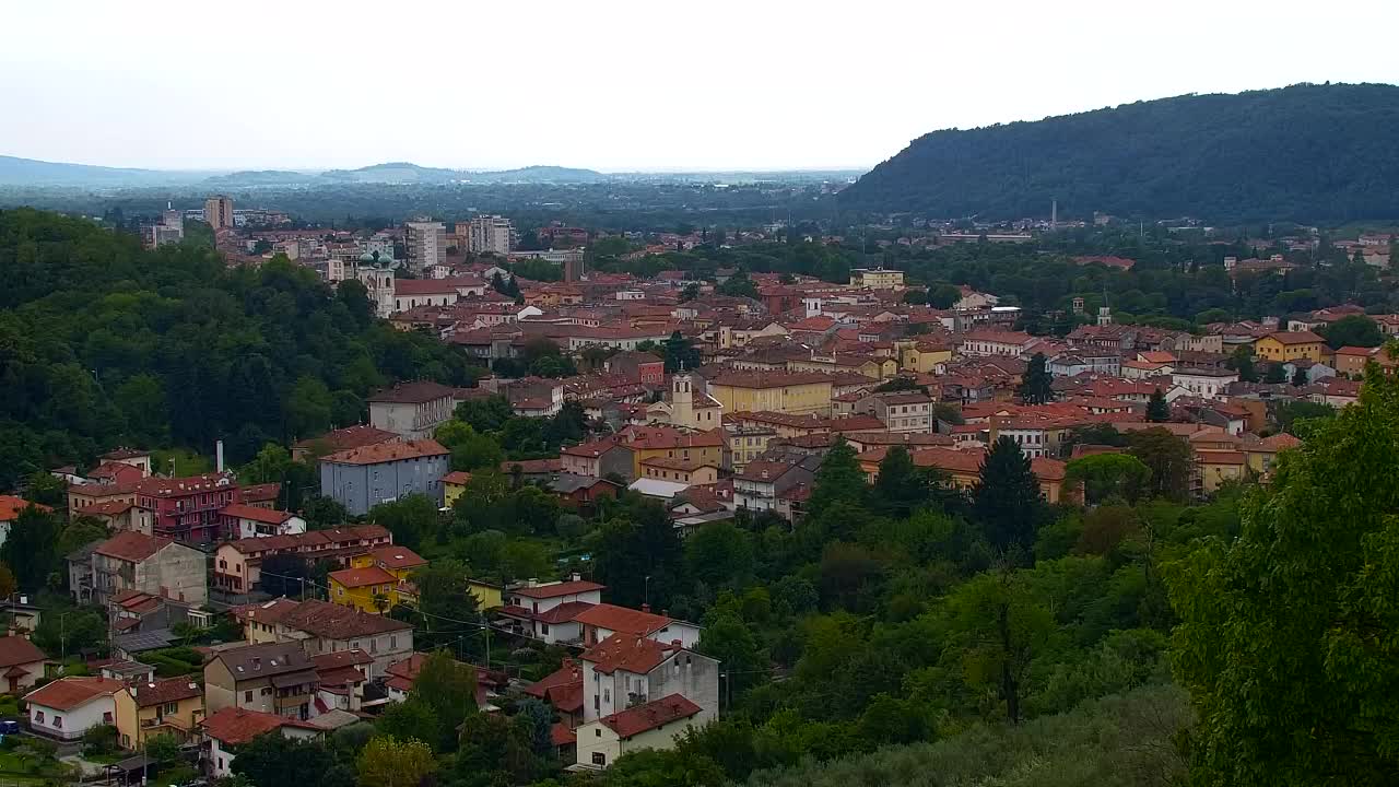 Nova Gorica und Görz: Atemberaubende Aussicht vom Franziskanerkloster Kostanjevica
