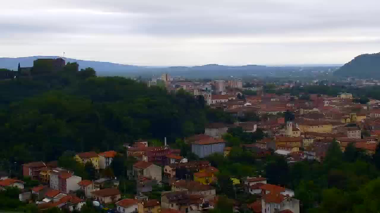 Nova Gorica et Gorizia : Vue Imprenable depuis le Monastère Franciscain de Kostanjevica