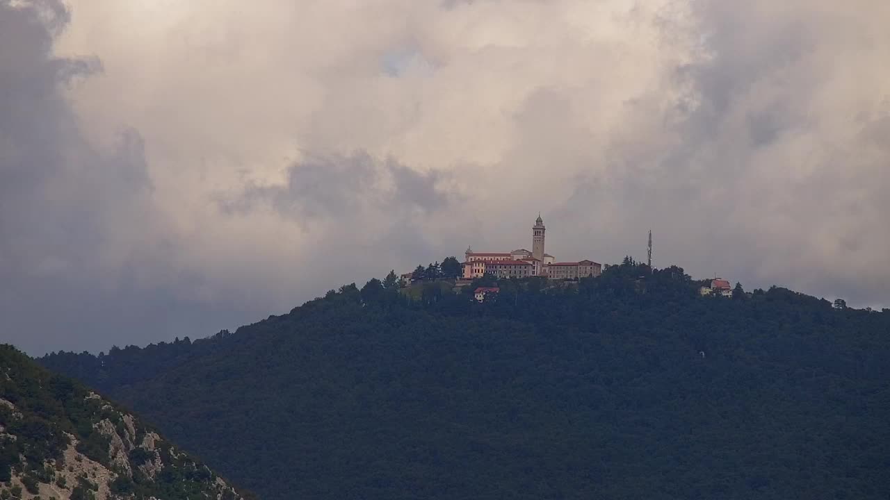 Nova Gorica et Gorizia : Vue Imprenable depuis le Monastère Franciscain de Kostanjevica