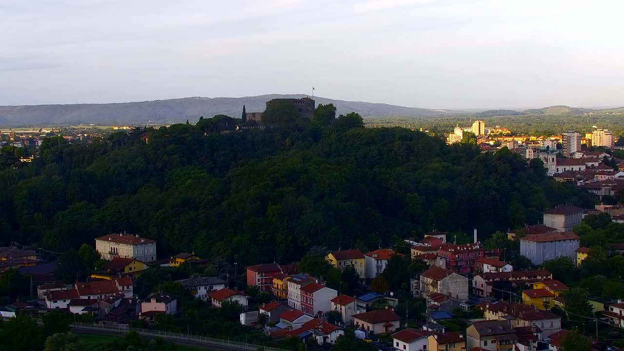 Nova Gorica in Gorica: Čudovit Razgled iz Frančiškanskega Samostana Kostanjevica