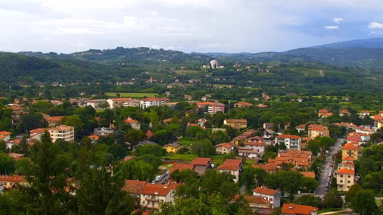 Nova Gorica und Görz: Atemberaubende Aussicht vom Franziskanerkloster Kostanjevica