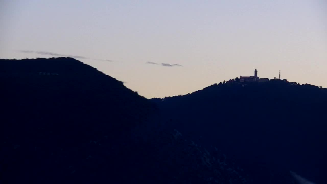 Nova Gorica i Gorica: Prekrasan Pogled iz Franjevačkog Samostana Kostanjevica