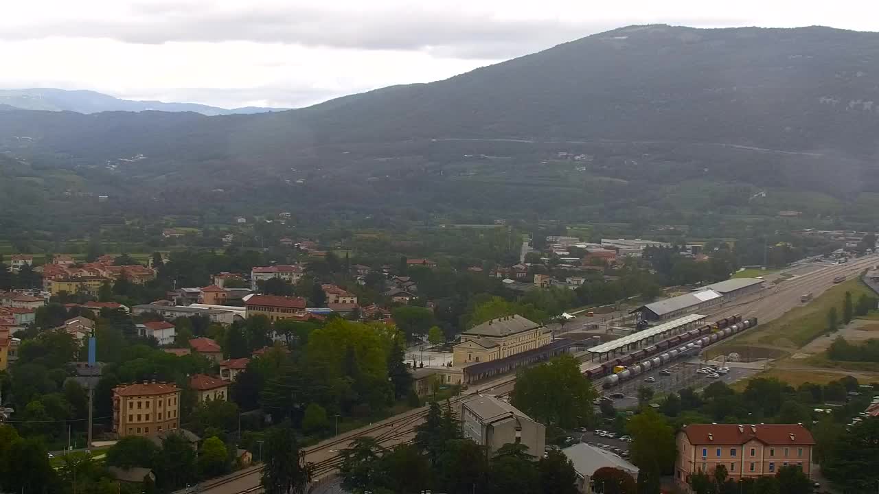 Nova Gorica i Gorica: Prekrasan Pogled iz Franjevačkog Samostana Kostanjevica