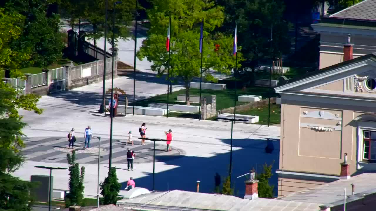 Nova Gorica e Gorizia: Panorama Mozzafiato dal Convento Francescano di Castagnevizza