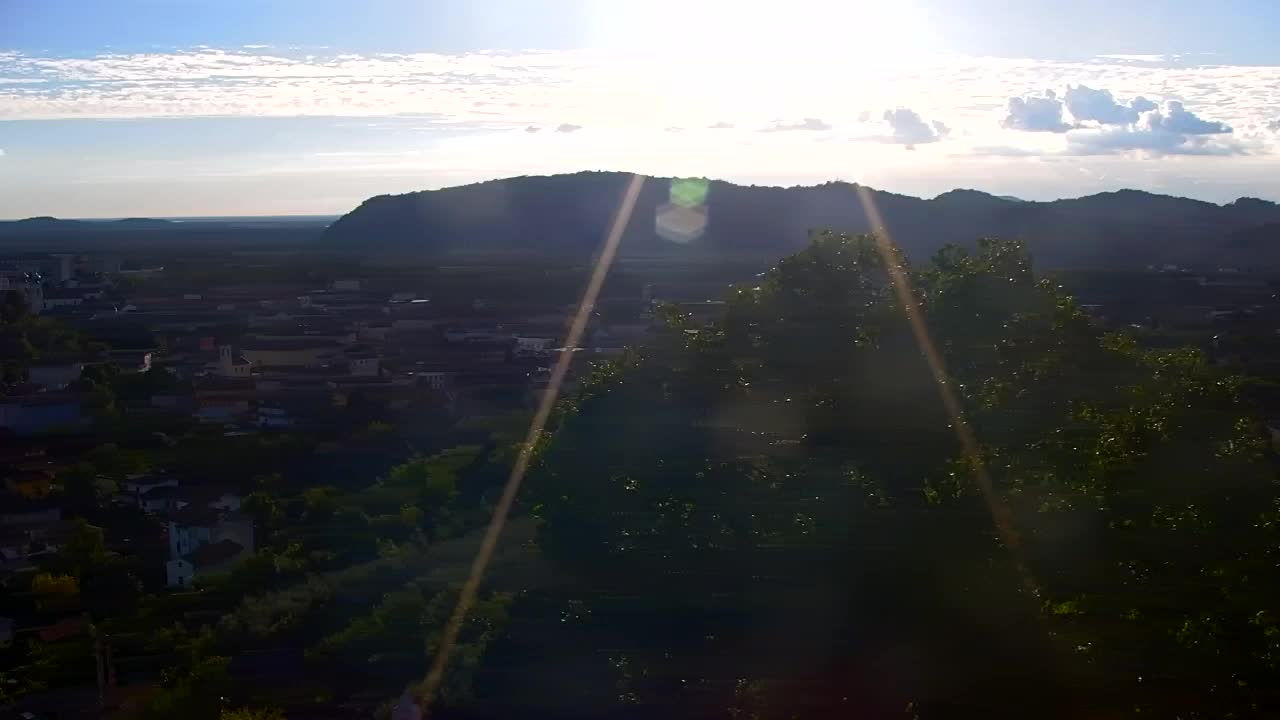 Nova Gorica y Gorizia: Impresionantes Vistas desde el Monasterio Franciscano de Kostanjevica