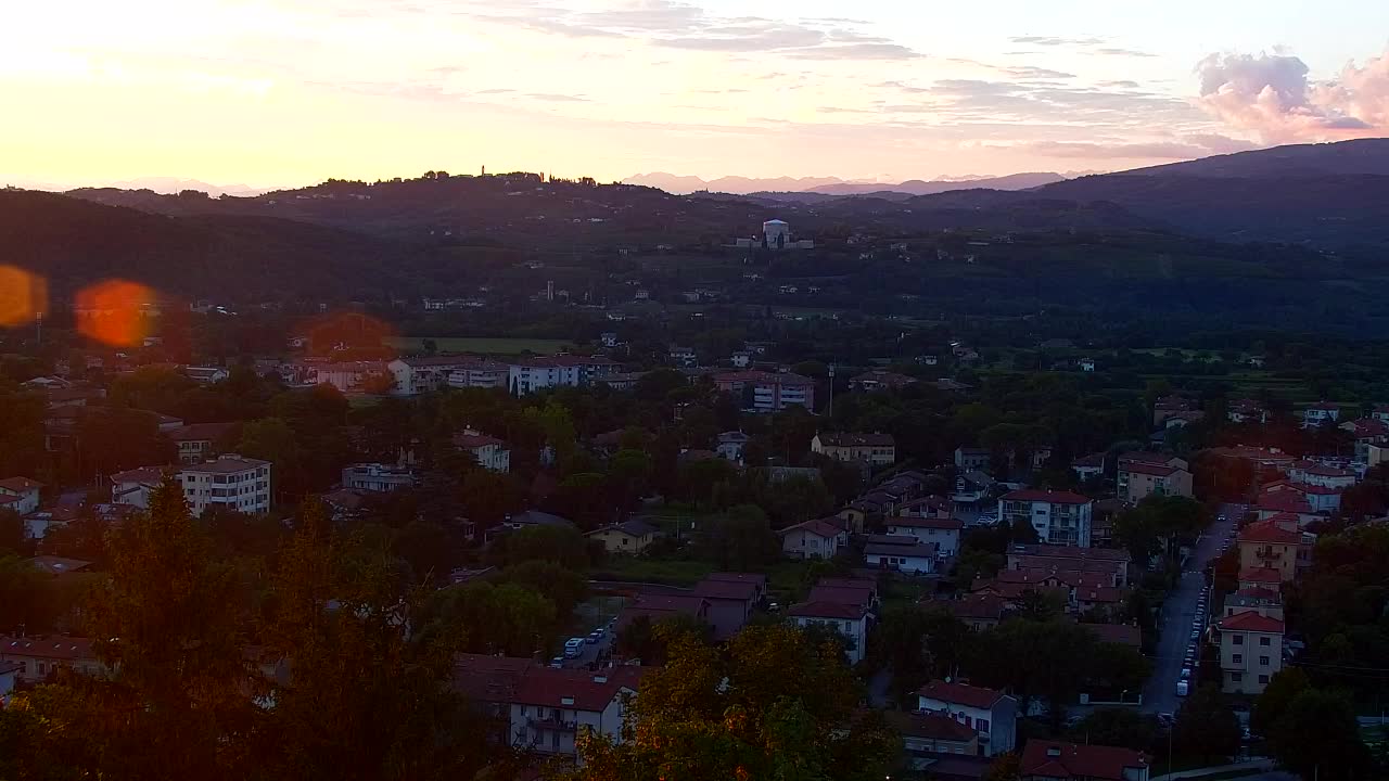 Nova Gorica in Gorica: Čudovit Razgled iz Frančiškanskega Samostana Kostanjevica