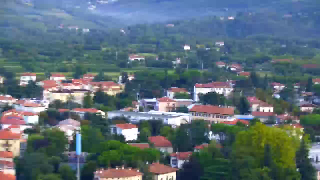 Nova Gorica e Gorizia: Panorama Mozzafiato dal Convento Francescano di Castagnevizza