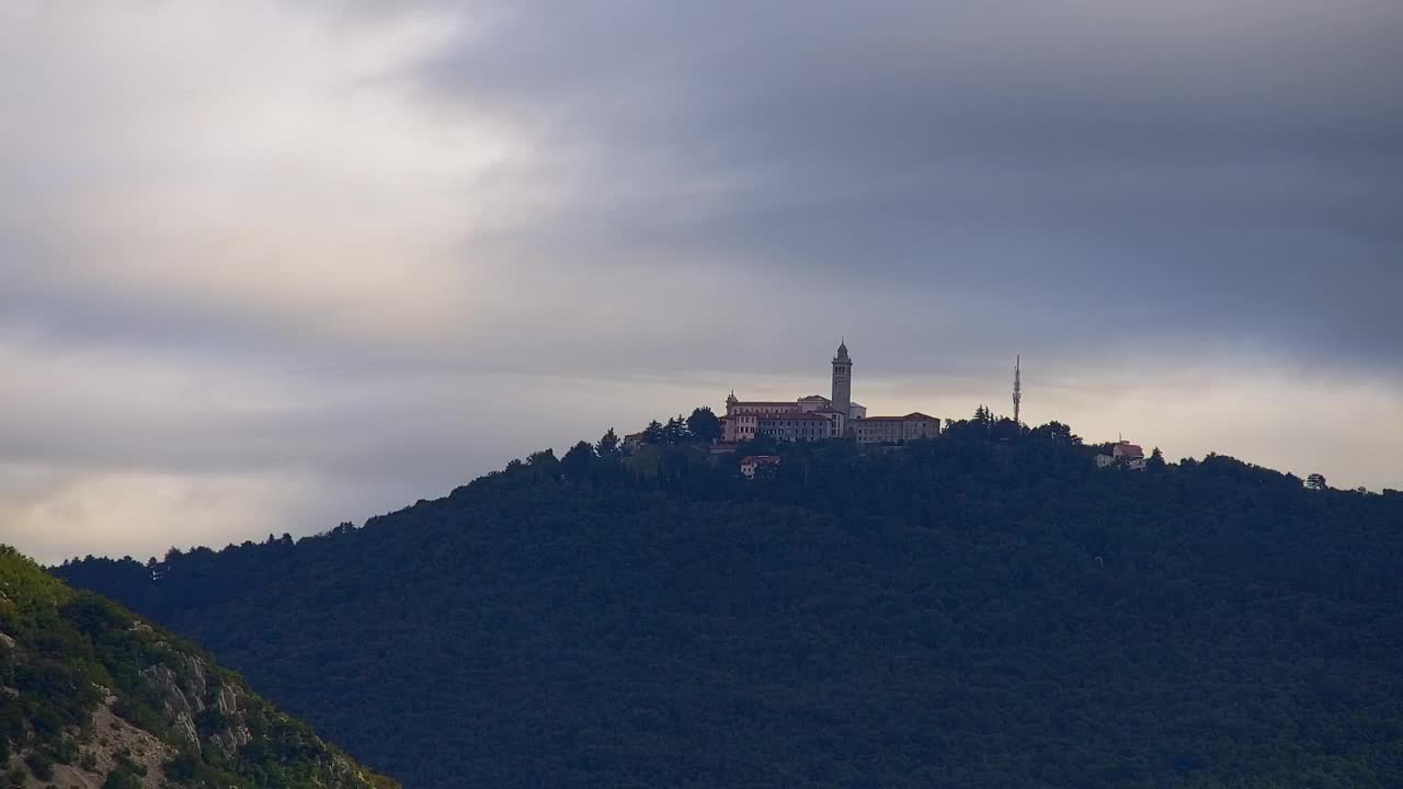 Nova Gorica und Görz: Atemberaubende Aussicht vom Franziskanerkloster Kostanjevica