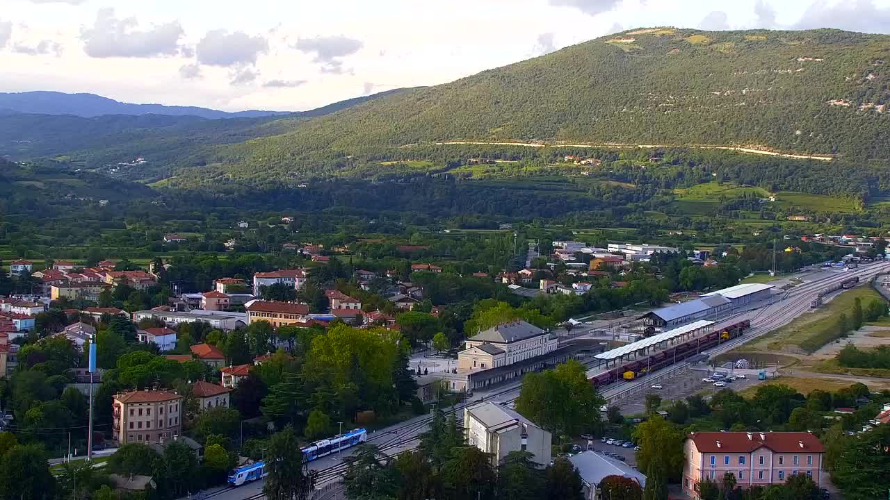 Nova Gorica in Gorica: Čudovit Razgled iz Frančiškanskega Samostana Kostanjevica