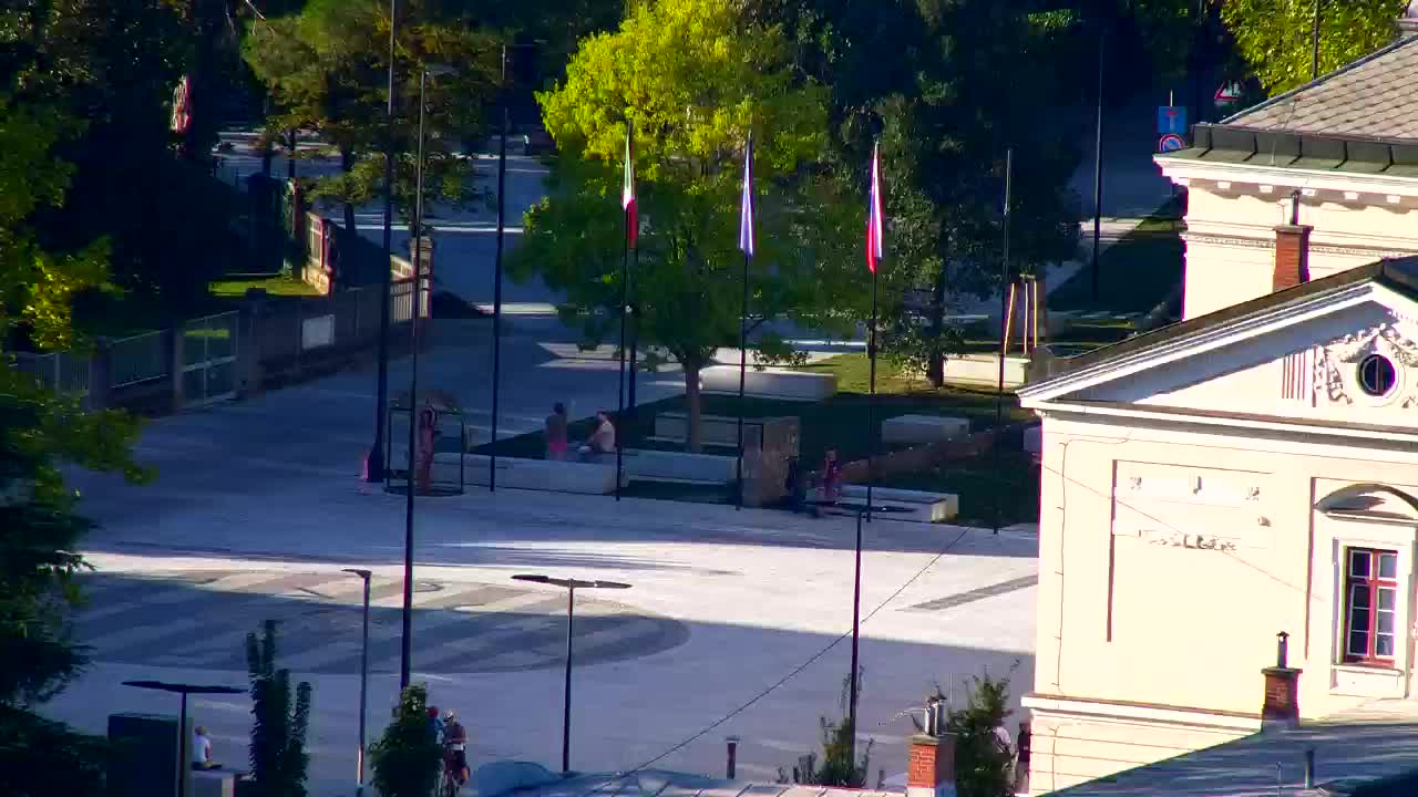 Nova Gorica e Gorizia: Panorama Mozzafiato dal Convento Francescano di Castagnevizza