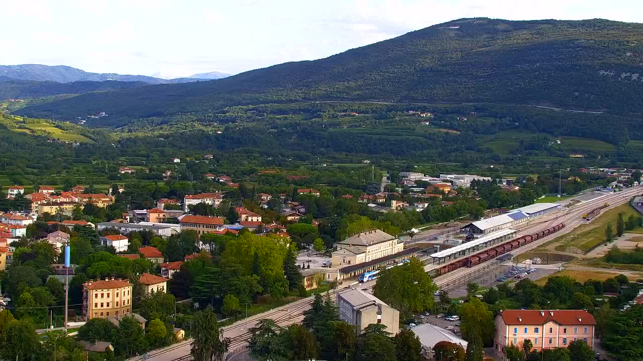 Nova Gorica y Gorizia: Impresionantes Vistas desde el Monasterio Franciscano de Kostanjevica