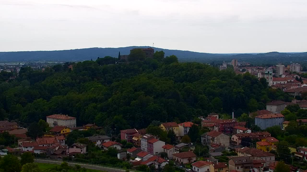 Nova Gorica i Gorica: Prekrasan Pogled iz Franjevačkog Samostana Kostanjevica