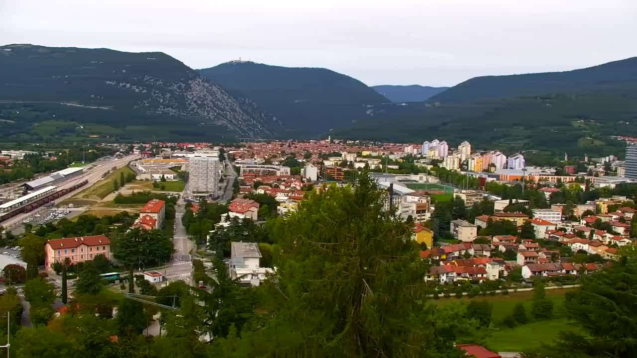 Nova Gorica in Gorica: Čudovit Razgled iz Frančiškanskega Samostana Kostanjevica
