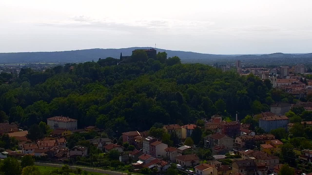 Nova Gorica e Gorizia: Panorama Mozzafiato dal Convento Francescano di Castagnevizza
