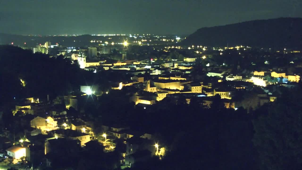 Nova Gorica e Gorizia: Panorama Mozzafiato dal Convento Francescano di Castagnevizza