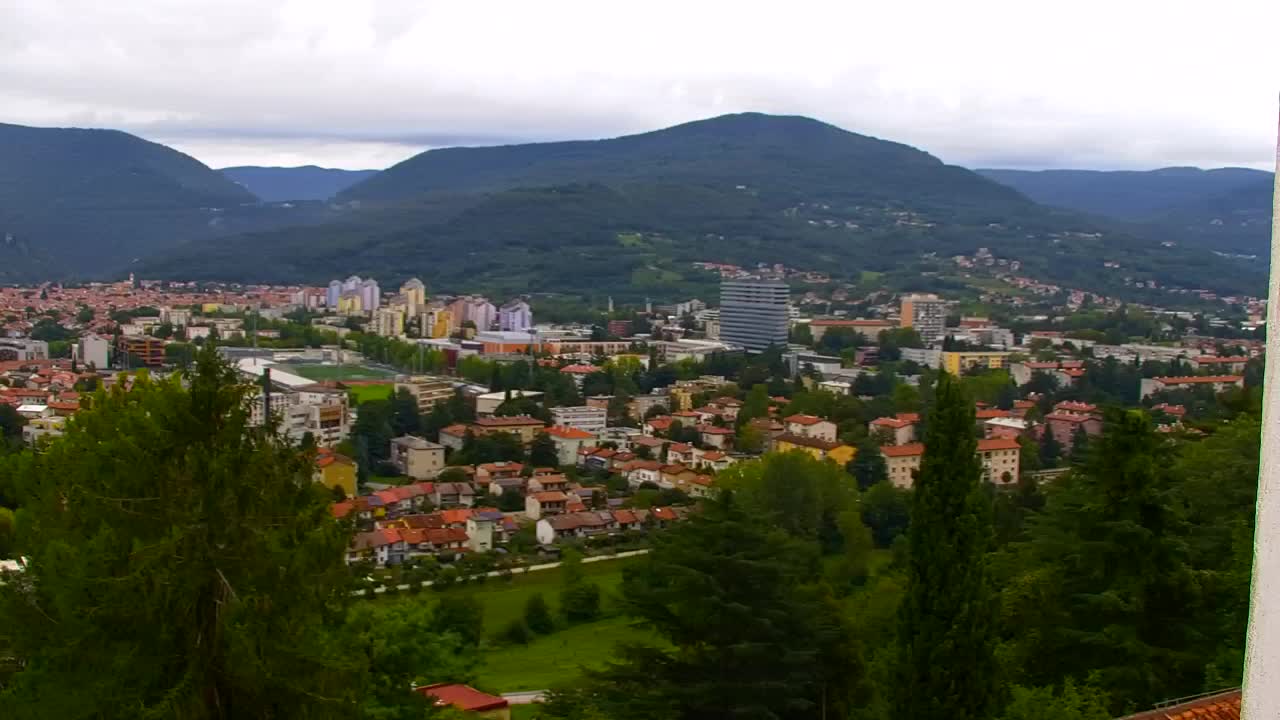 Nova Gorica und Görz: Atemberaubende Aussicht vom Franziskanerkloster Kostanjevica