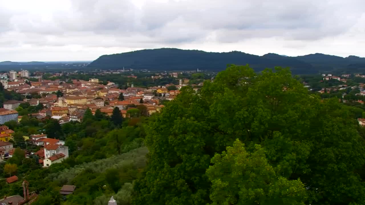 Nova Gorica in Gorica: Čudovit Razgled iz Frančiškanskega Samostana Kostanjevica