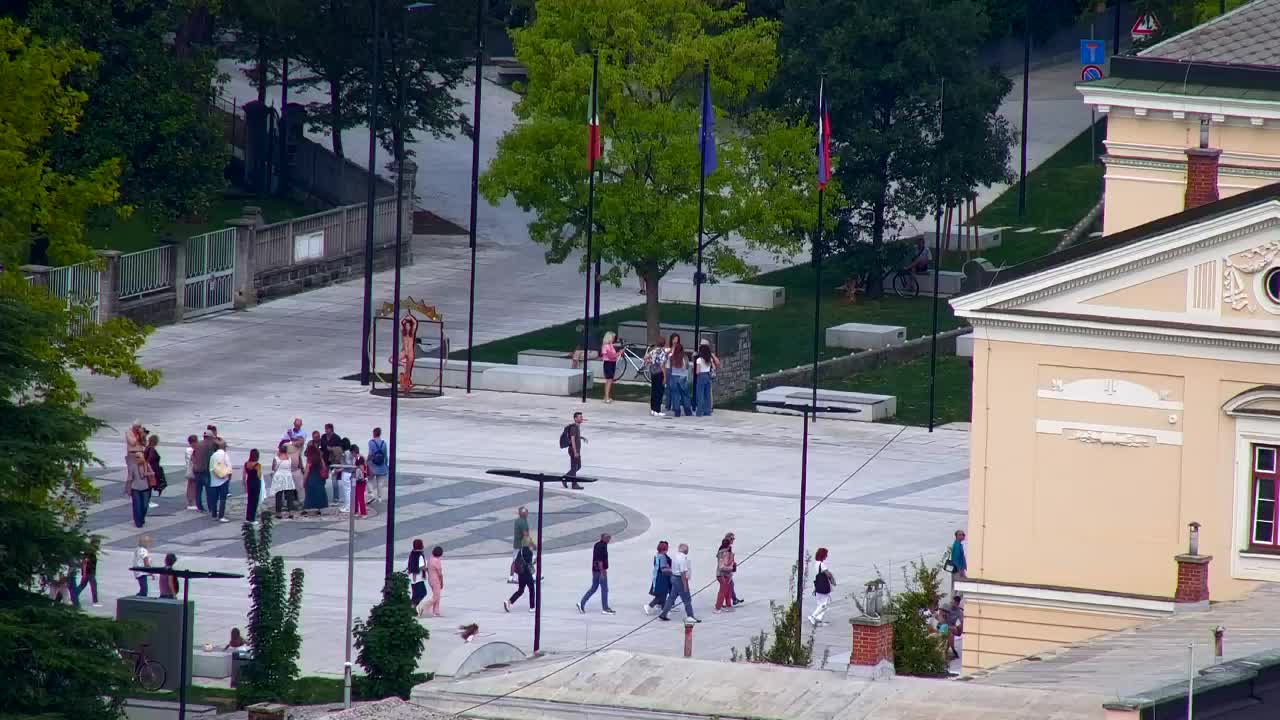 Nova Gorica et Gorizia : Vue Imprenable depuis le Monastère Franciscain de Kostanjevica
