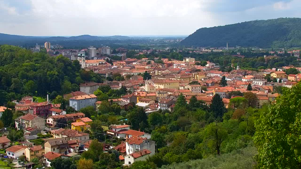 Nova Gorica y Gorizia: Impresionantes Vistas desde el Monasterio Franciscano de Kostanjevica