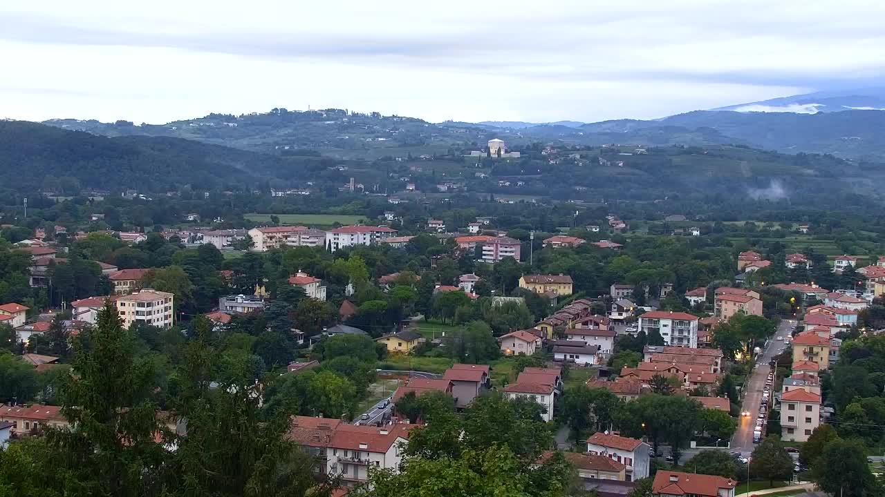 Nova Gorica et Gorizia : Vue Imprenable depuis le Monastère Franciscain de Kostanjevica