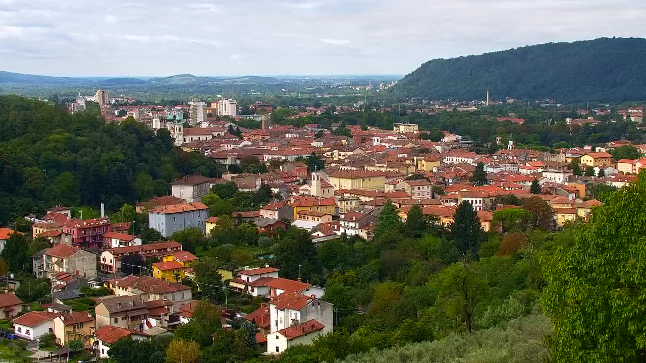 Nova Gorica und Görz: Atemberaubende Aussicht vom Franziskanerkloster Kostanjevica