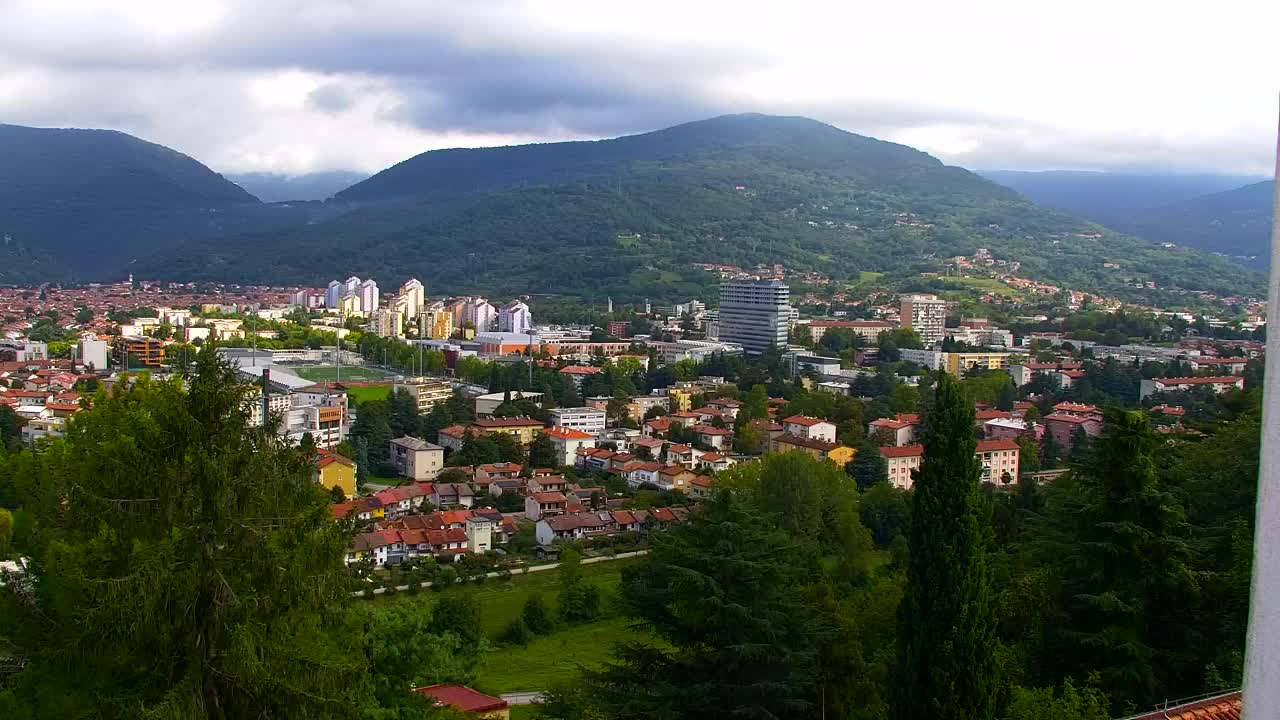 Nova Gorica und Görz: Atemberaubende Aussicht vom Franziskanerkloster Kostanjevica