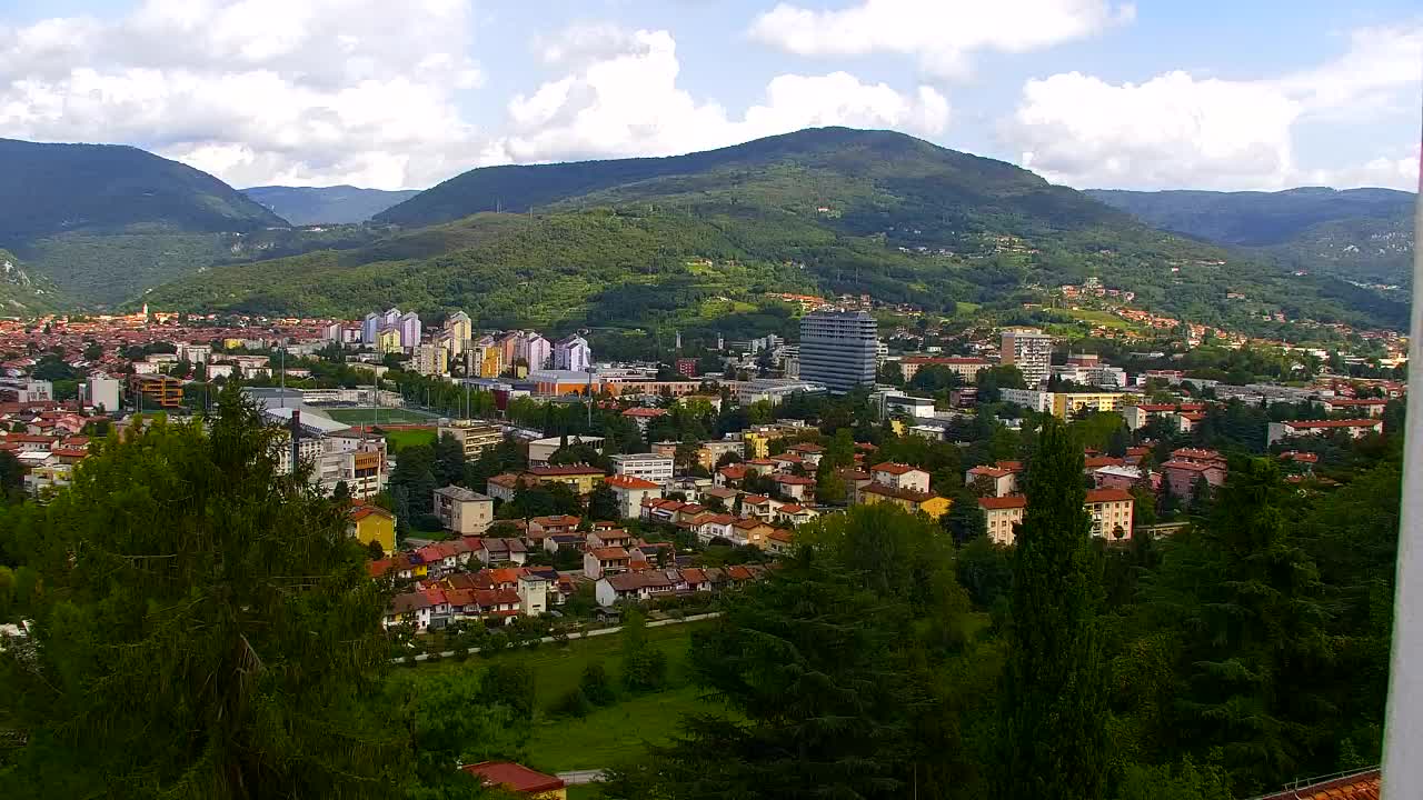 Nova Gorica y Gorizia: Impresionantes Vistas desde el Monasterio Franciscano de Kostanjevica