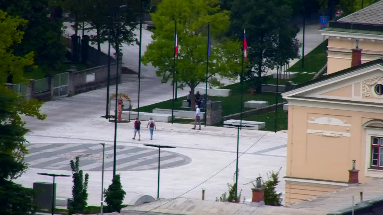 Nova Gorica i Gorica: Prekrasan Pogled iz Franjevačkog Samostana Kostanjevica